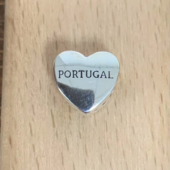 Pandora PORTUGAL Exclusive Travel Heart Charm Pendant, S925 Silver Bracelets - Picture 2 of 4